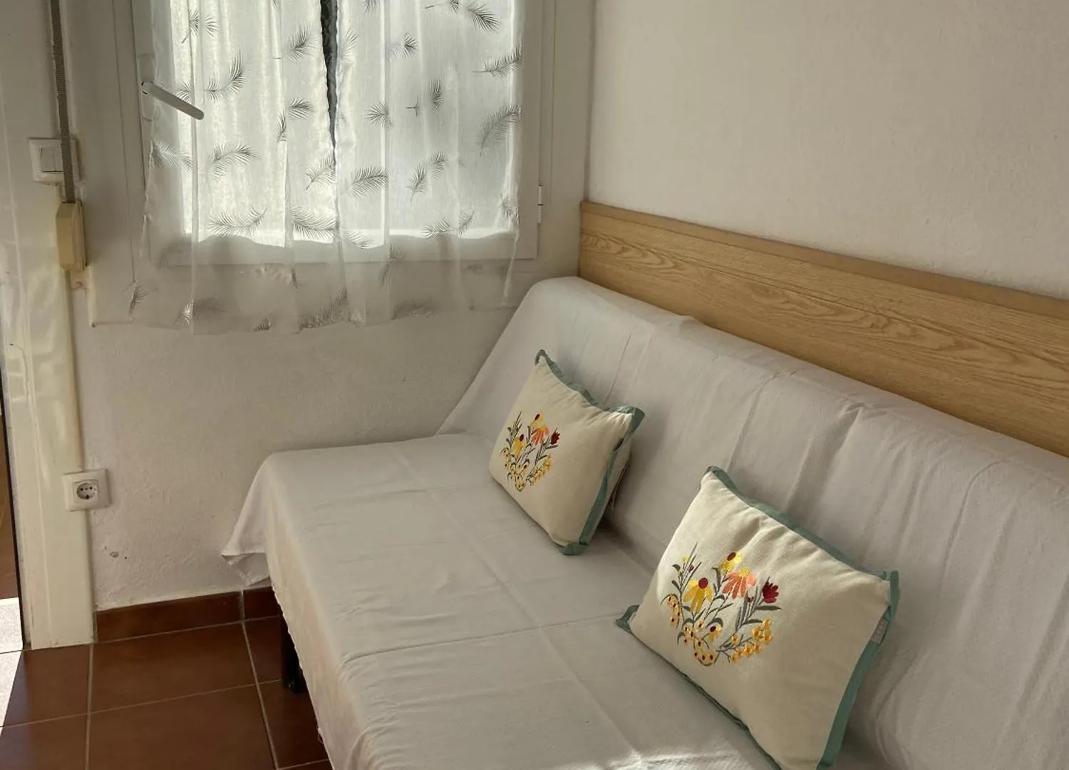 Veuras El Mar - Madrague Beach Studio 25 Apartment Roses