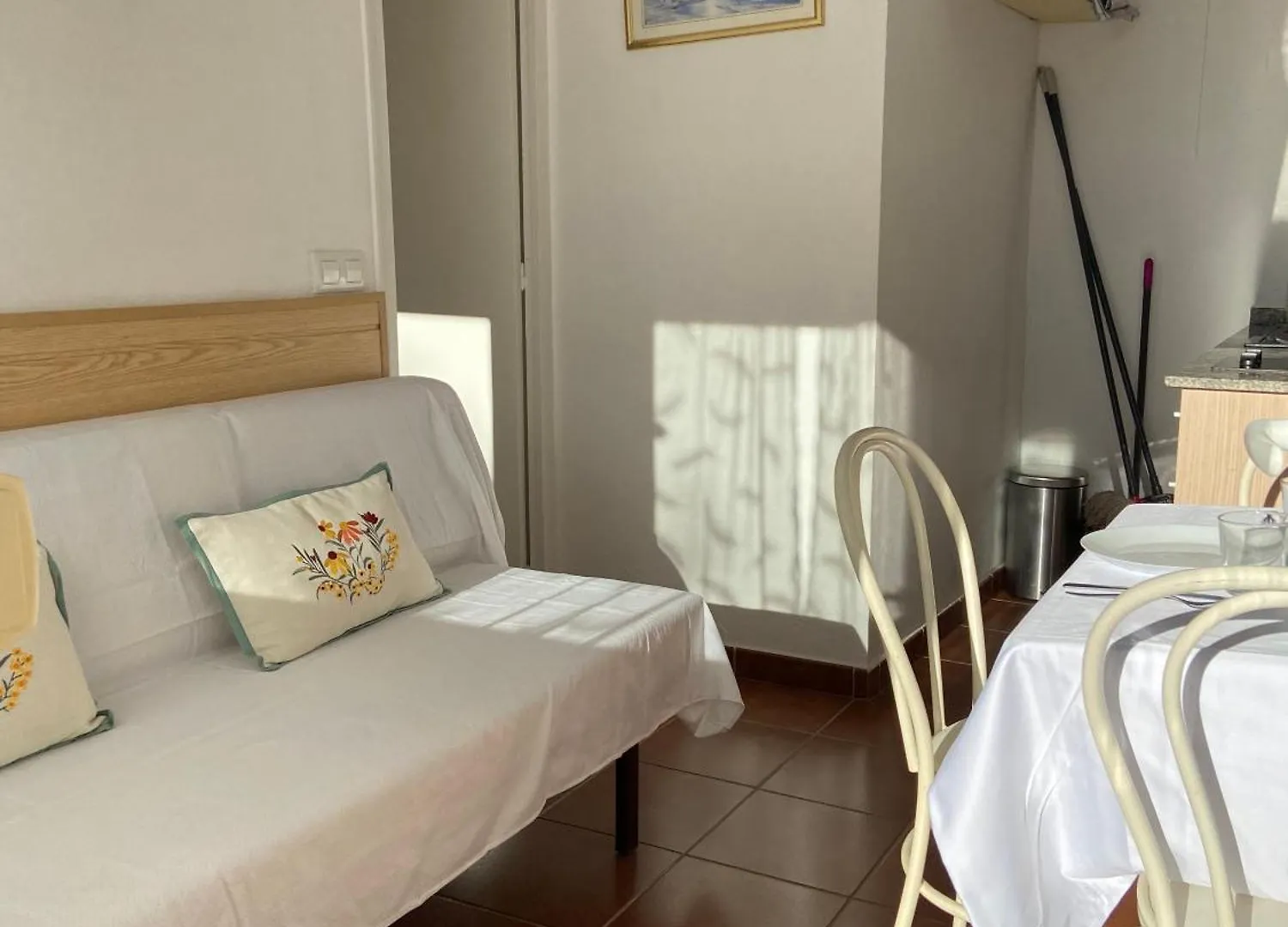 Veuras El Mar - Madrague Beach Studio 25 Apartment Roses